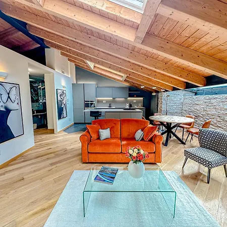 شقة Vigentina Luxury Loft - 5 Min Dal Duomo ميلان